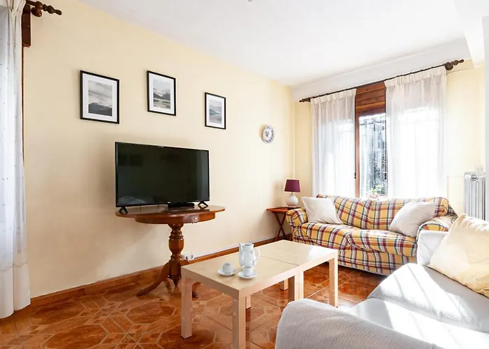 En Torrevega, Llanes Malateria